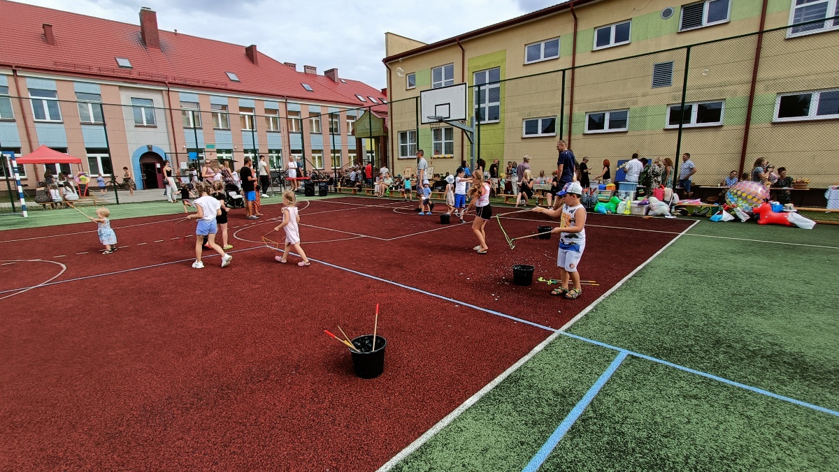 Rodzinny festyn profilaktyczny w Dylewie [26.08.2023] - zdjęcie #8 - eOstroleka.pl