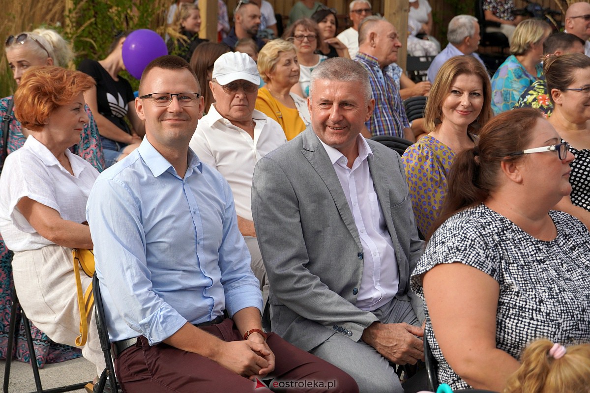 VIII Festiwal Muzyczny „Ostrołęckie Operalia” - Muzyką i poezją o miłości 2 - Rzekuń [26.08.2023] - zdjęcie #45 - eOstroleka.pl