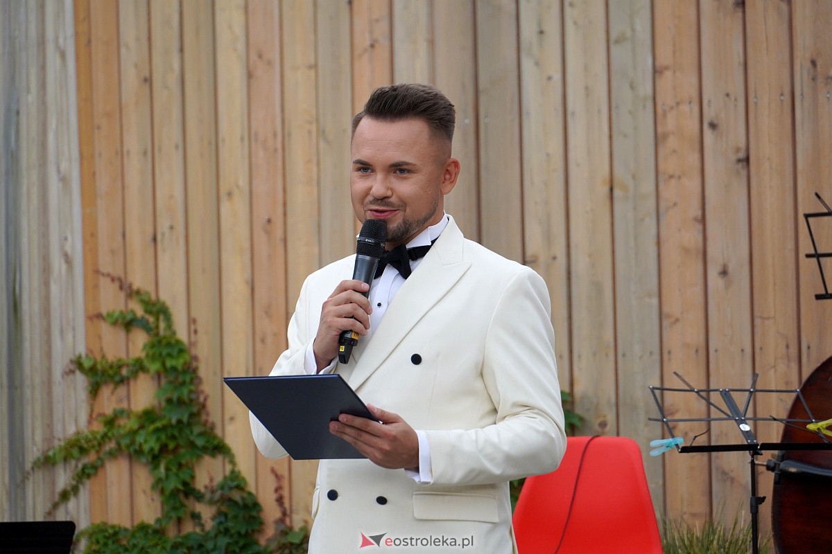 VIII Festiwal Muzyczny „Ostrołęckie Operalia” - Muzyką i poezją o miłości 2 - Rzekuń [26.08.2023] - zdjęcie #25 - eOstroleka.pl
