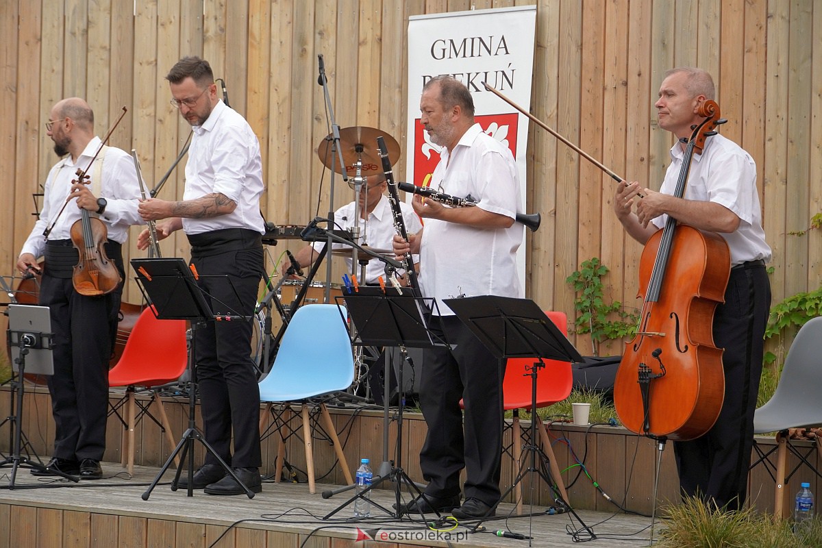 VIII Festiwal Muzyczny „Ostrołęckie Operalia” - Muzyką i poezją o miłości 2 - Rzekuń [26.08.2023] - zdjęcie #23 - eOstroleka.pl
