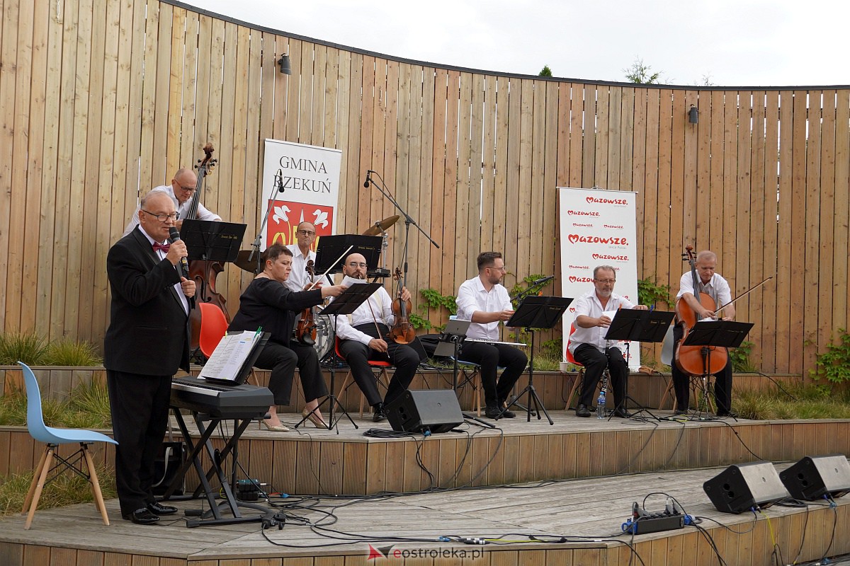 VIII Festiwal Muzyczny „Ostrołęckie Operalia” - Muzyką i poezją o miłości 2 - Rzekuń [26.08.2023] - zdjęcie #13 - eOstroleka.pl