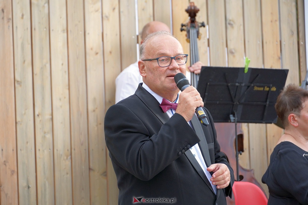 VIII Festiwal Muzyczny „Ostrołęckie Operalia” - Muzyką i poezją o miłości 2 - Rzekuń [26.08.2023] - zdjęcie #12 - eOstroleka.pl