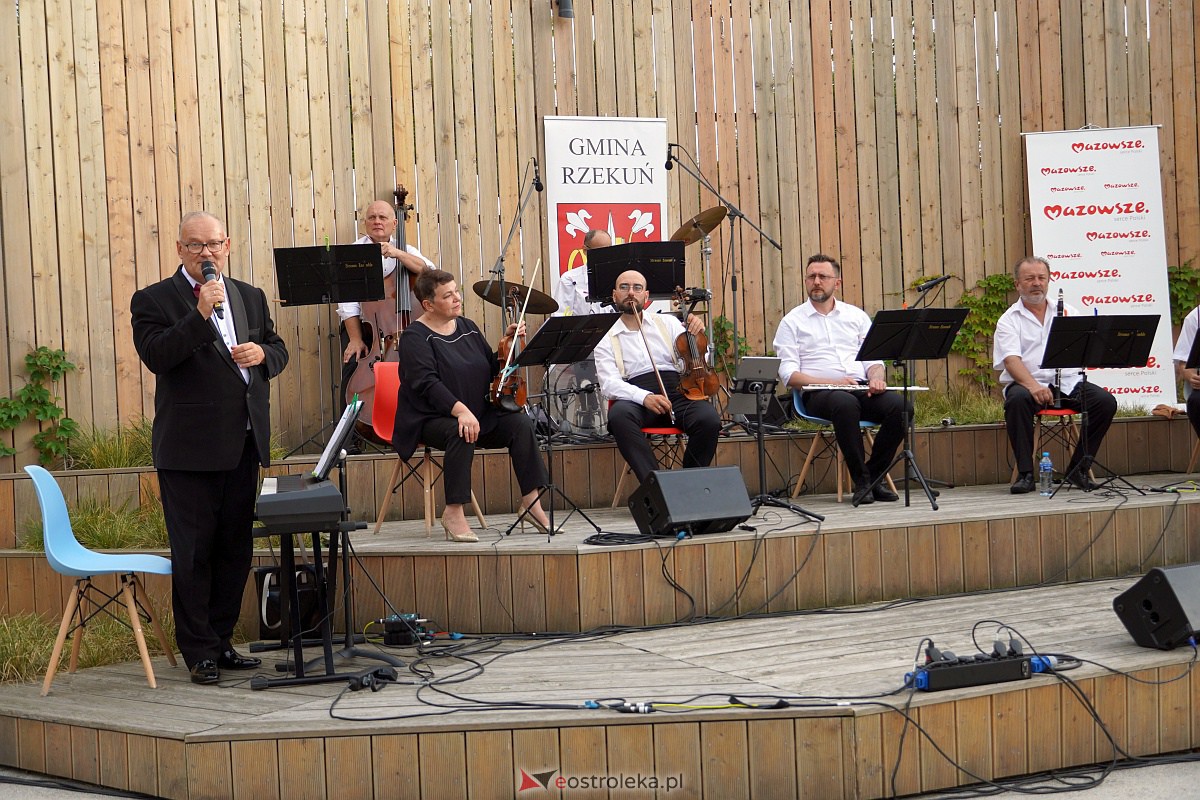 VIII Festiwal Muzyczny „Ostrołęckie Operalia” - Muzyką i poezją o miłości 2 - Rzekuń [26.08.2023] - zdjęcie #8 - eOstroleka.pl
