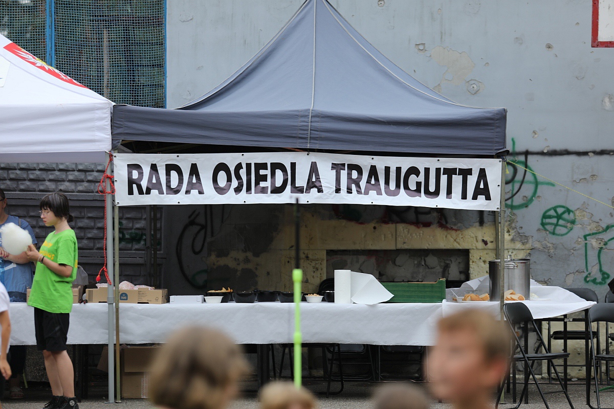 Rodzinny festyn na osiedlu Traugutta [26.08.2023] - zdjęcie #52 - eOstroleka.pl