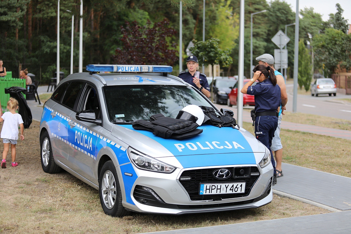Rodzinny festyn na osiedlu Traugutta [26.08.2023] - zdjęcie #37 - eOstroleka.pl