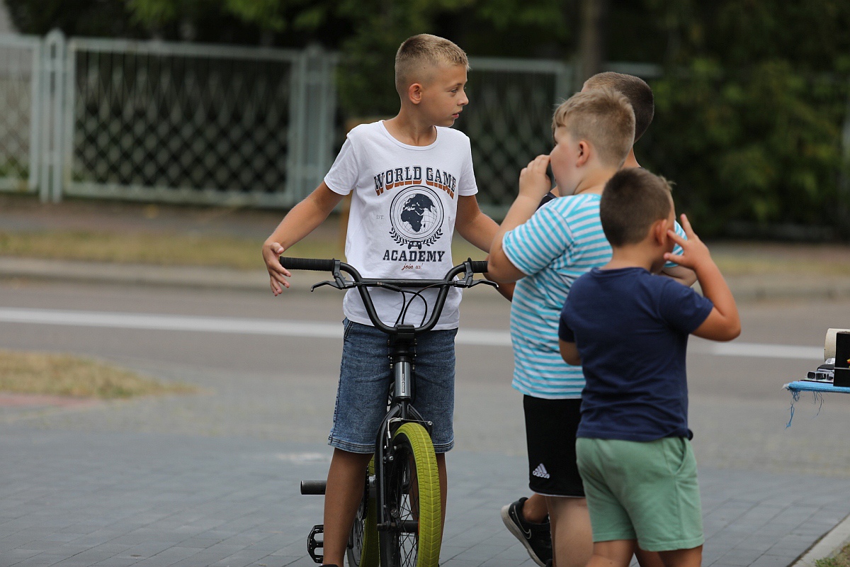Rodzinny festyn na osiedlu Traugutta [26.08.2023] - zdjęcie #25 - eOstroleka.pl