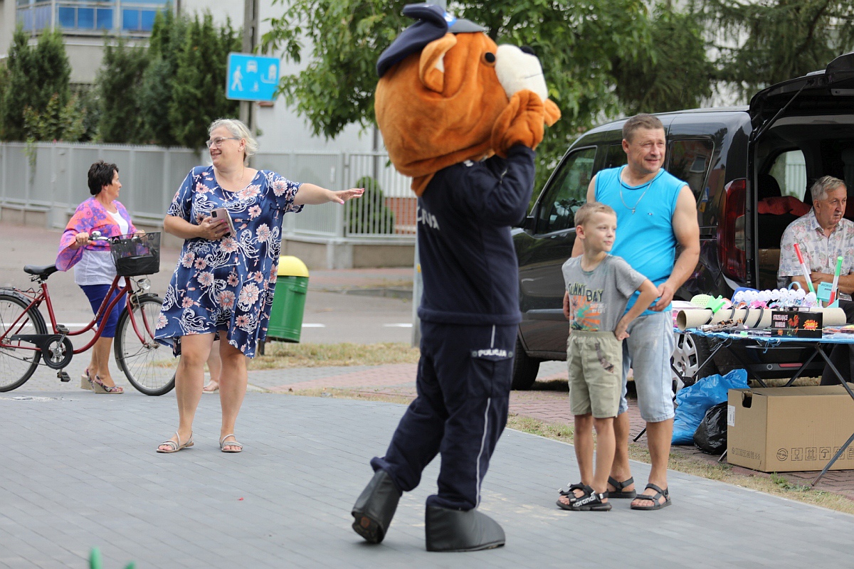 Rodzinny festyn na osiedlu Traugutta [26.08.2023] - zdjęcie #15 - eOstroleka.pl