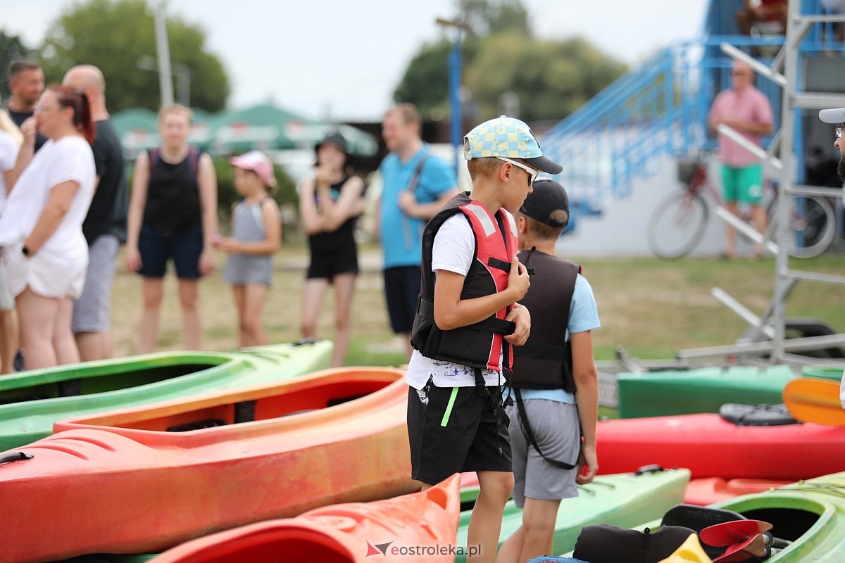 Rodzinny spływ kajakowy Narwią. To przedsmak jutrzejszych zawodów! [26.08.2023] - zdjęcie #112 - eOstroleka.pl