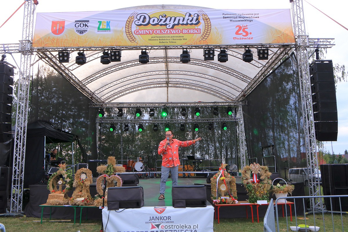 Piotr Pręgowski na dożynkach w Gminie Olszewo Borki [26.08.2023] - zdjęcie #69 - eOstroleka.pl