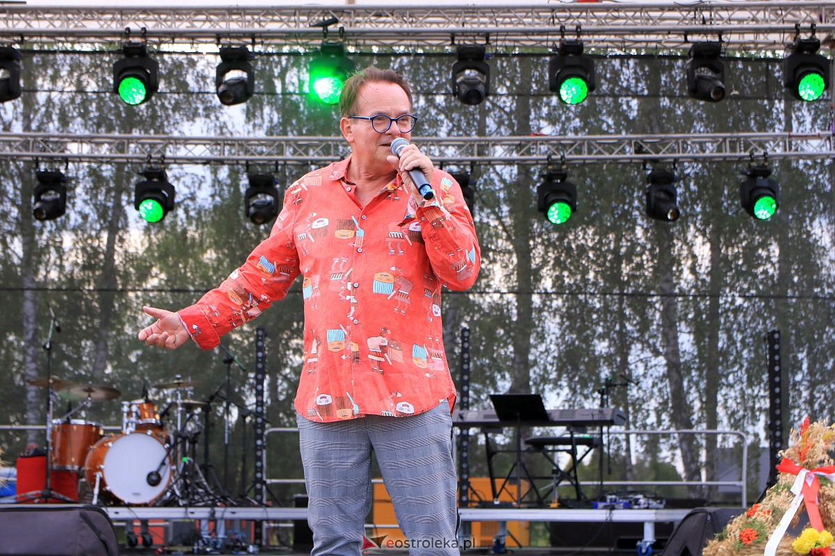 Piotr Pręgowski na dożynkach w Gminie Olszewo Borki [26.08.2023] - zdjęcie #58 - eOstroleka.pl