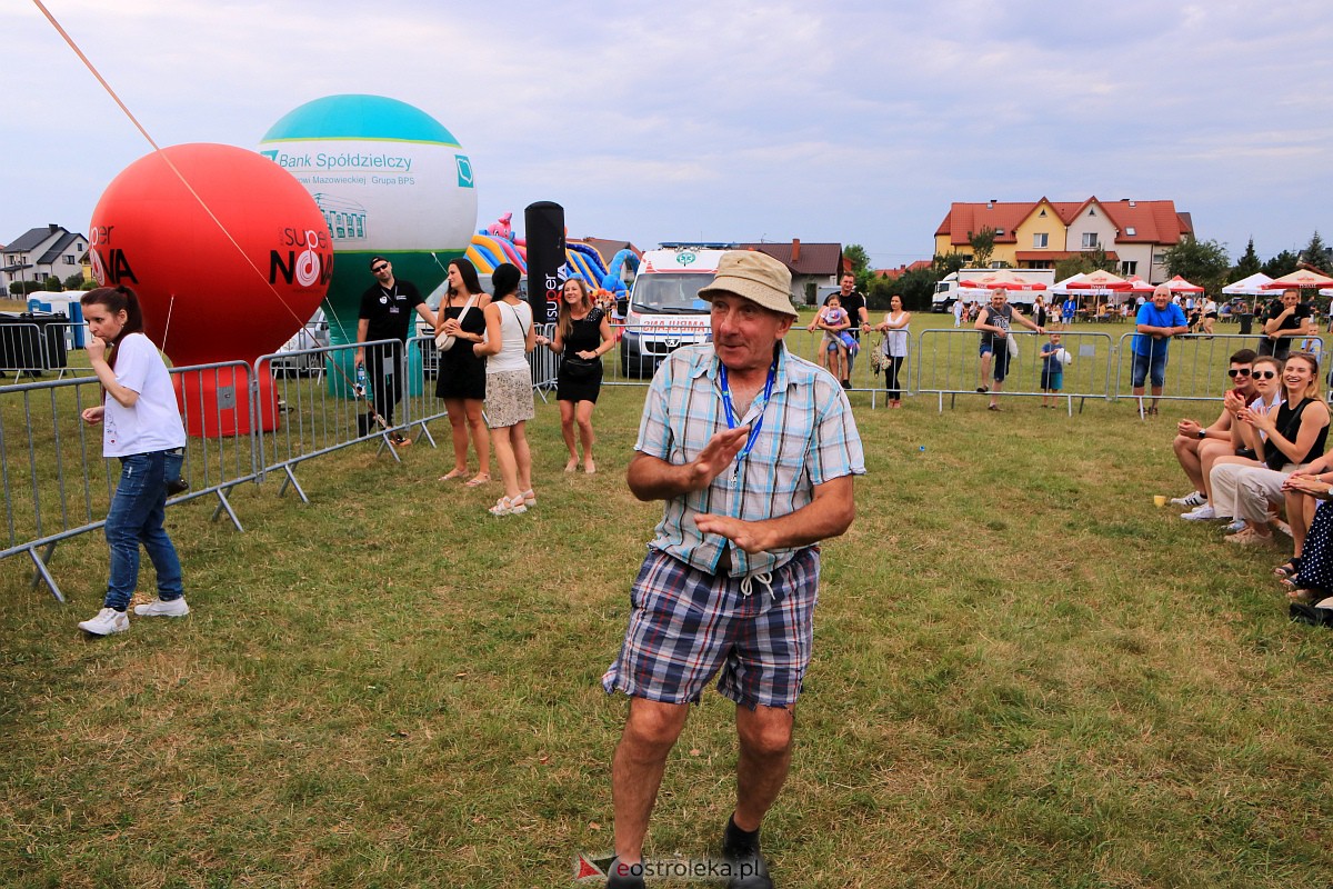 Piotr Pręgowski na dożynkach w Gminie Olszewo Borki [26.08.2023] - zdjęcie #45 - eOstroleka.pl