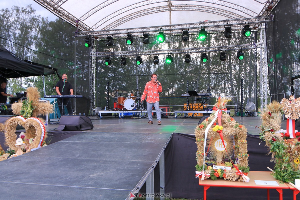 Piotr Pręgowski na dożynkach w Gminie Olszewo Borki [26.08.2023] - zdjęcie #44 - eOstroleka.pl