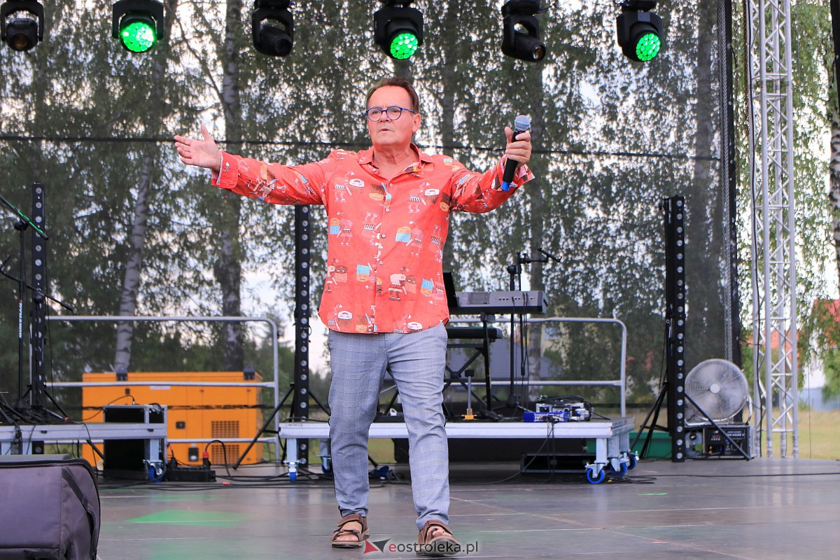 Piotr Pręgowski na dożynkach w Gminie Olszewo Borki [26.08.2023] - zdjęcie #43 - eOstroleka.pl
