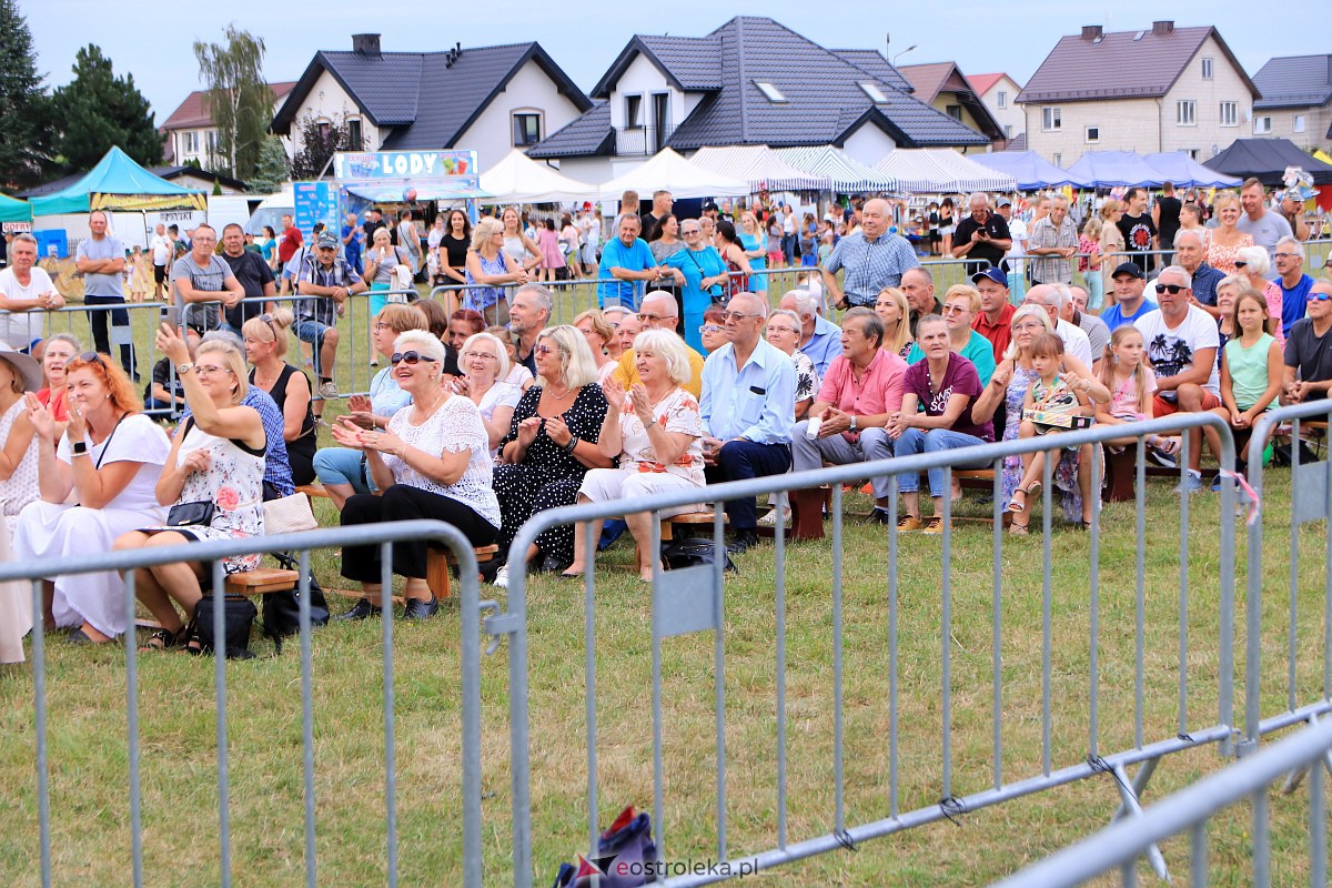 Piotr Pręgowski na dożynkach w Gminie Olszewo Borki [26.08.2023] - zdjęcie #33 - eOstroleka.pl