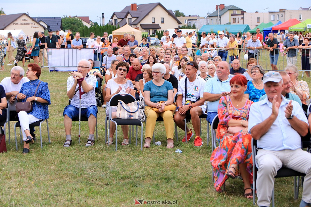 Piotr Pręgowski na dożynkach w Gminie Olszewo Borki [26.08.2023] - zdjęcie #27 - eOstroleka.pl