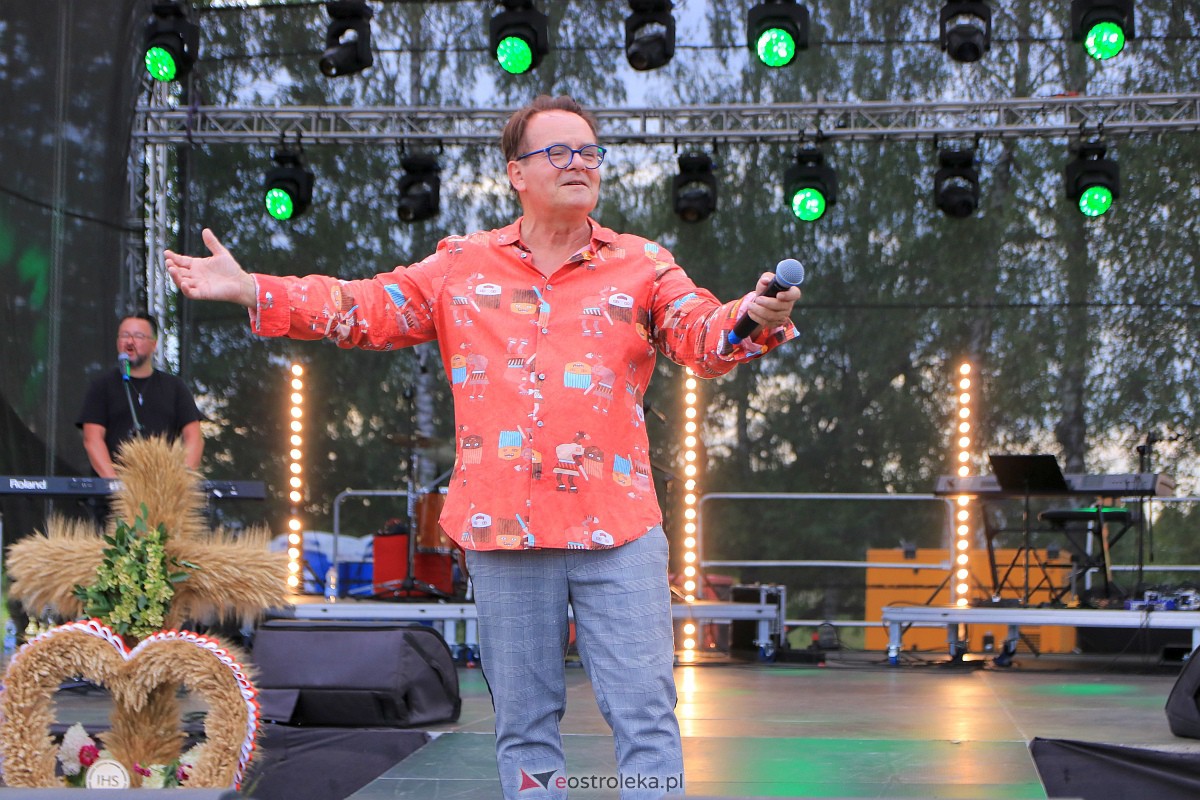 Piotr Pręgowski na dożynkach w Gminie Olszewo Borki [26.08.2023] - zdjęcie #24 - eOstroleka.pl