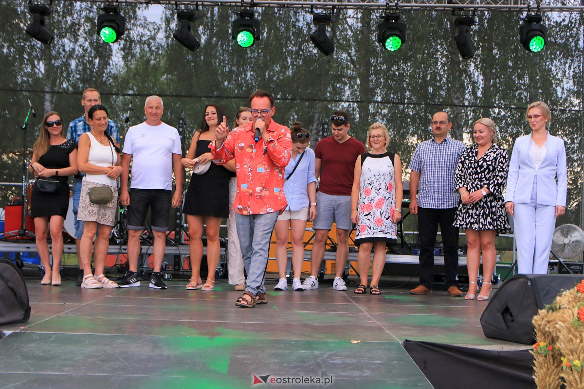 Piotr Pręgowski na dożynkach w Gminie Olszewo Borki [26.08.2023] - zdjęcie #16 - eOstroleka.pl