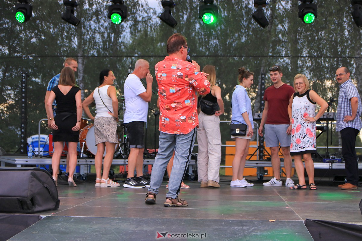 Piotr Pręgowski na dożynkach w Gminie Olszewo Borki [26.08.2023] - zdjęcie #12 - eOstroleka.pl