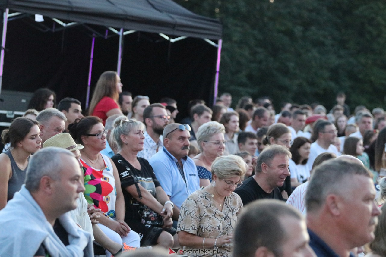 Miodobraniowa Noc Kabaretowa 2023 [26.08.2023] - zdjęcie #133 - eOstroleka.pl
