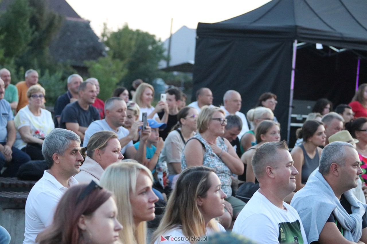Miodobraniowa Noc Kabaretowa 2023 [26.08.2023] - zdjęcie #132 - eOstroleka.pl