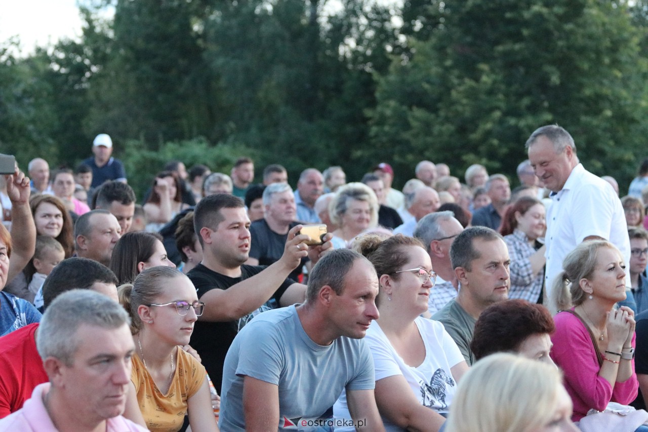 Miodobraniowa Noc Kabaretowa 2023 [26.08.2023] - zdjęcie #130 - eOstroleka.pl
