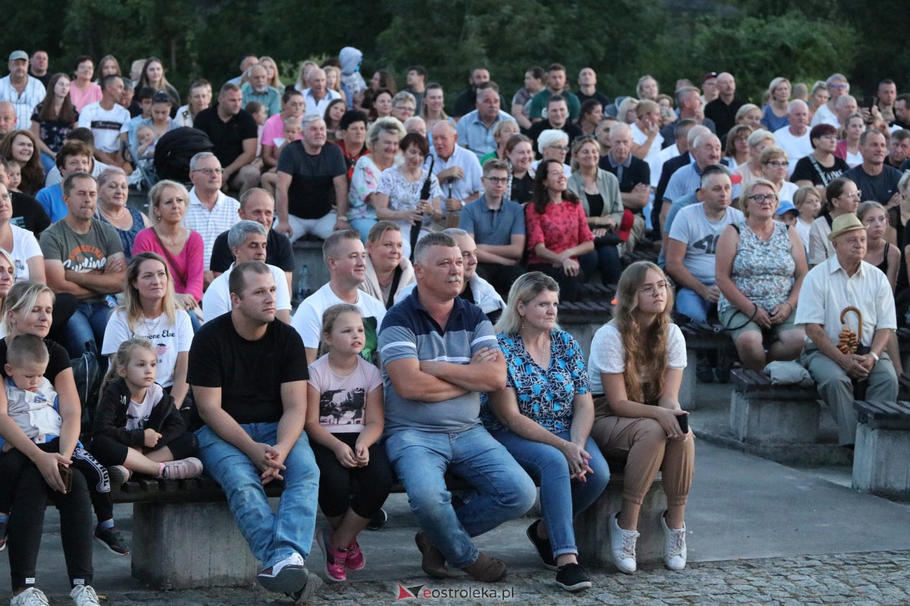 Miodobraniowa Noc Kabaretowa 2023 [26.08.2023] - zdjęcie #118 - eOstroleka.pl