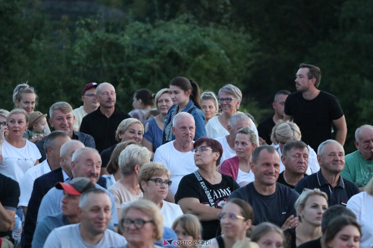 Miodobraniowa Noc Kabaretowa 2023 [26.08.2023] - zdjęcie #107 - eOstroleka.pl