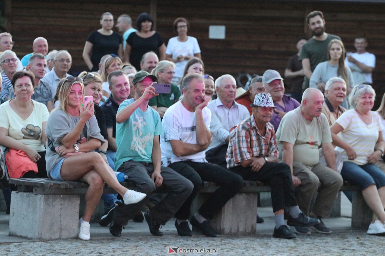 Miodobraniowa Noc Kabaretowa 2023 [26.08.2023] - zdjęcie #104 - eOstroleka.pl