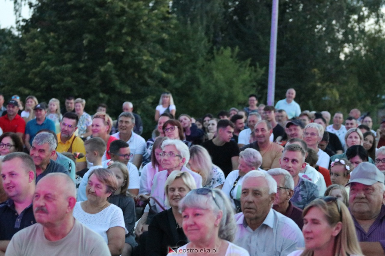Miodobraniowa Noc Kabaretowa 2023 [26.08.2023] - zdjęcie #93 - eOstroleka.pl