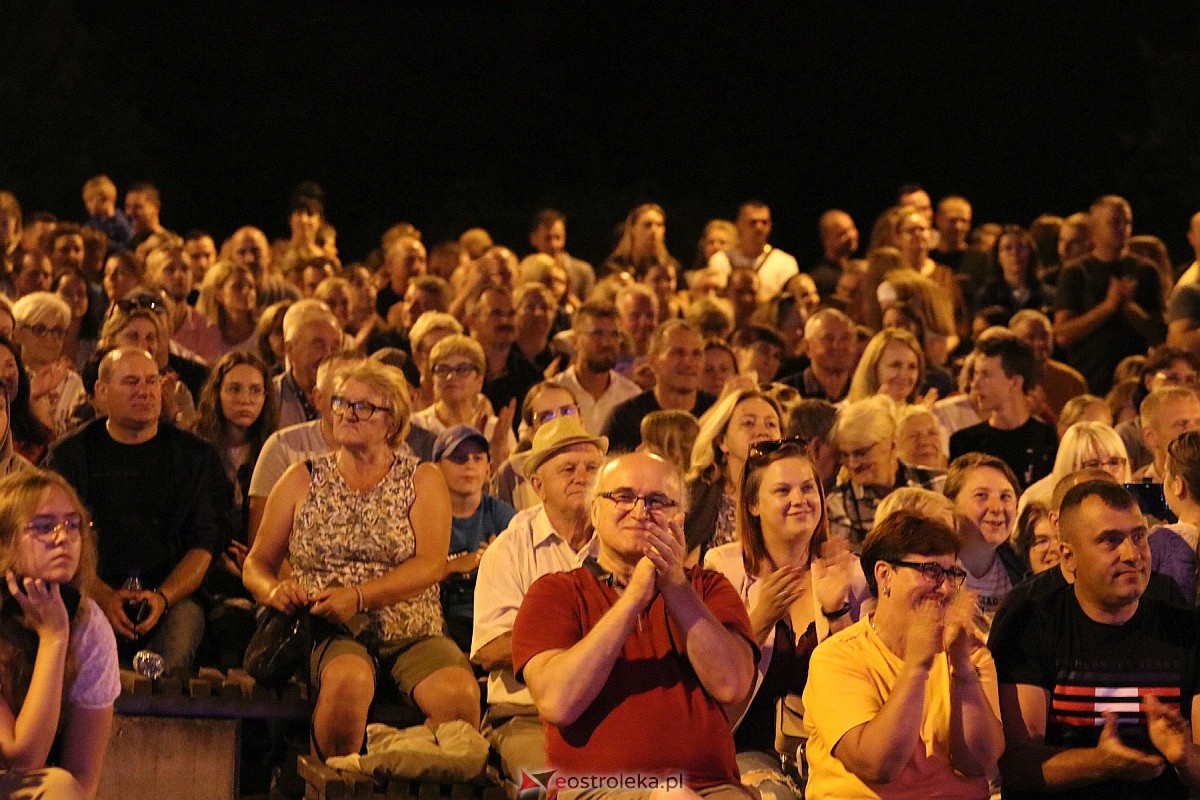 Miodobraniowa Noc Kabaretowa 2023 [26.08.2023] - zdjęcie #86 - eOstroleka.pl