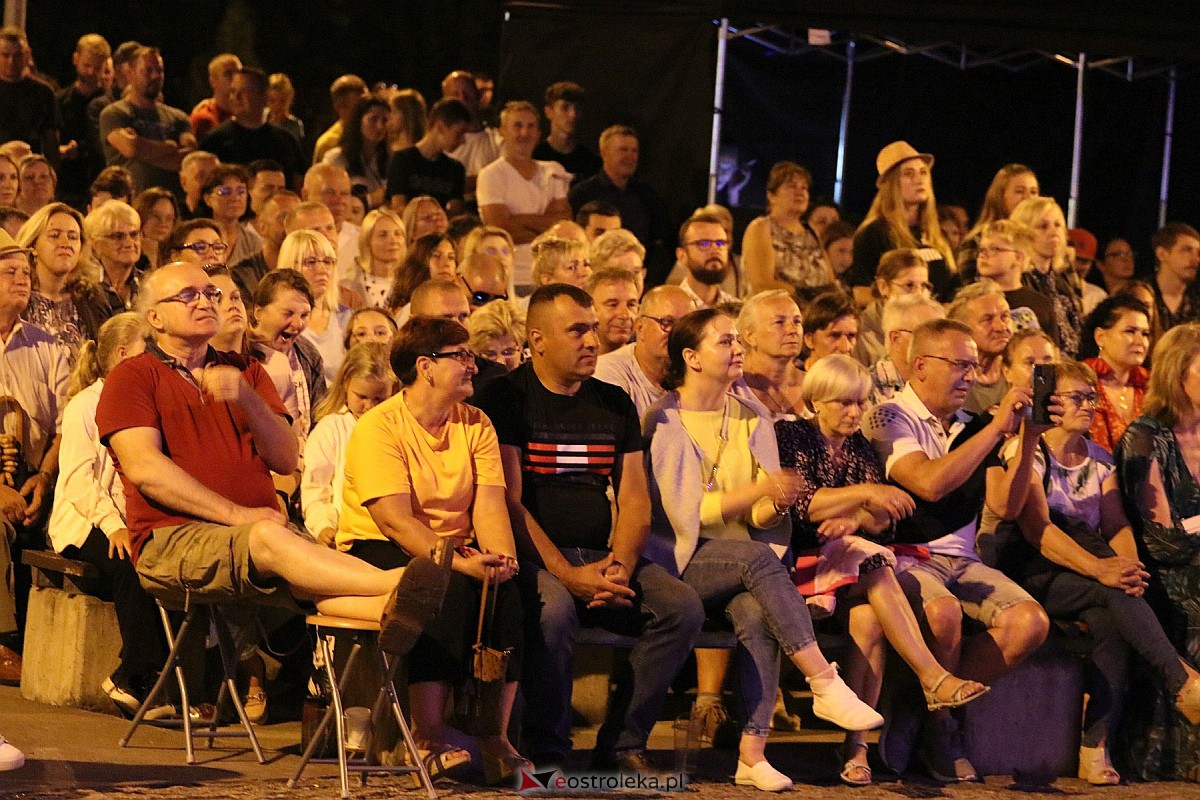 Miodobraniowa Noc Kabaretowa 2023 [26.08.2023] - zdjęcie #84 - eOstroleka.pl