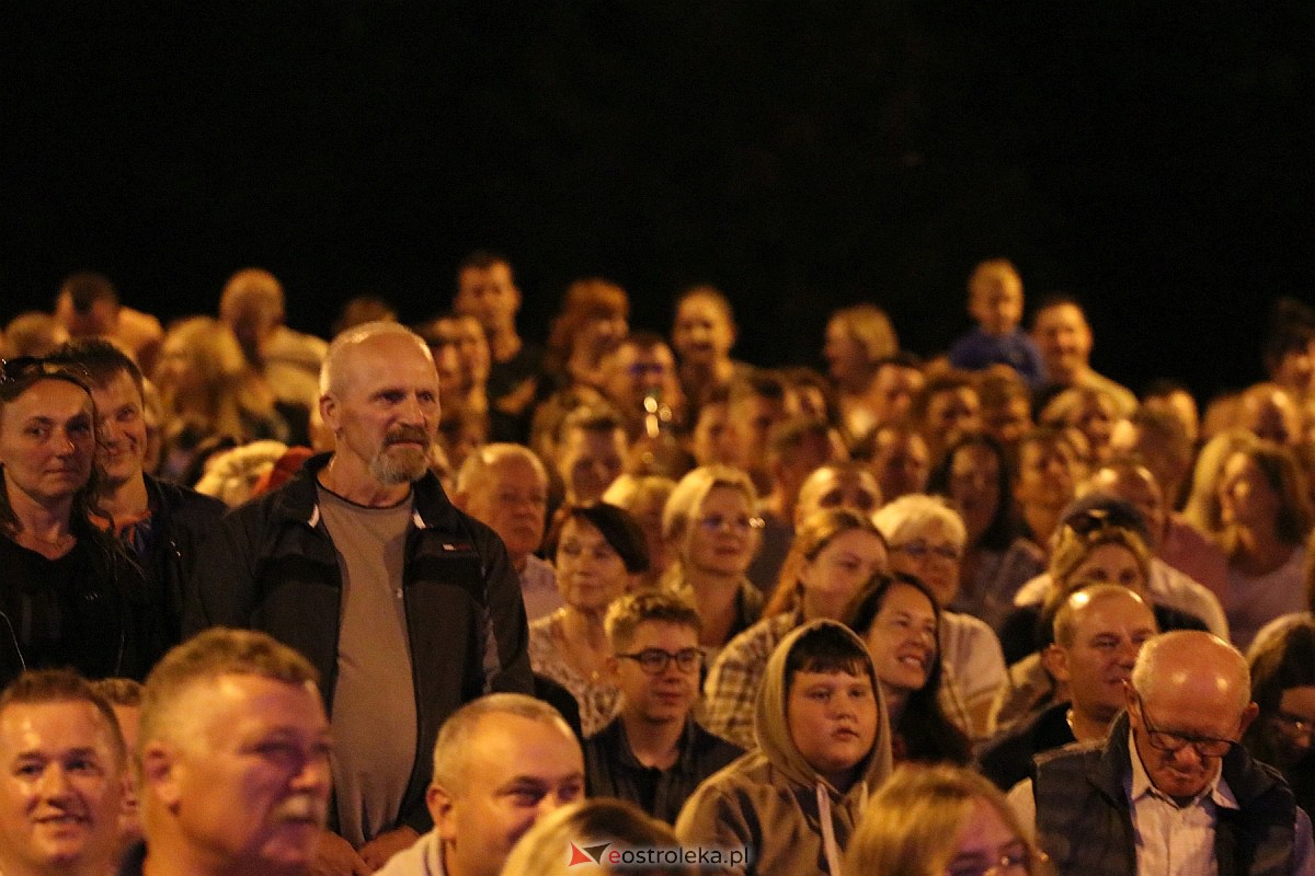 Miodobraniowa Noc Kabaretowa 2023 [26.08.2023] - zdjęcie #78 - eOstroleka.pl