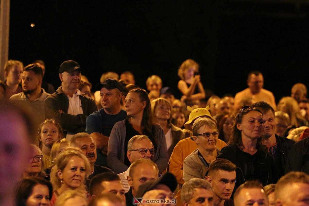 Miodobraniowa Noc Kabaretowa 2023 [26.08.2023] - zdjęcie #77 - eOstroleka.pl