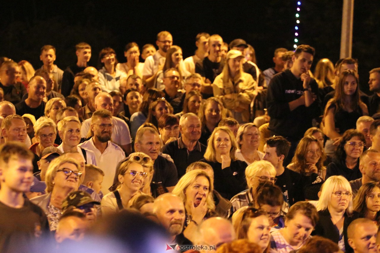 Miodobraniowa Noc Kabaretowa 2023 [26.08.2023] - zdjęcie #15 - eOstroleka.pl