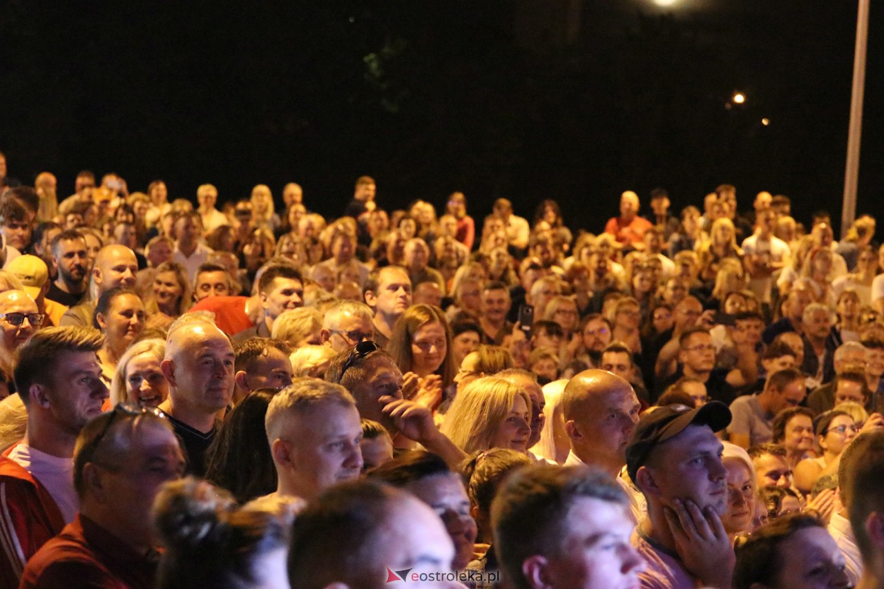 Miodobraniowa Noc Kabaretowa 2023 [26.08.2023] - zdjęcie #9 - eOstroleka.pl