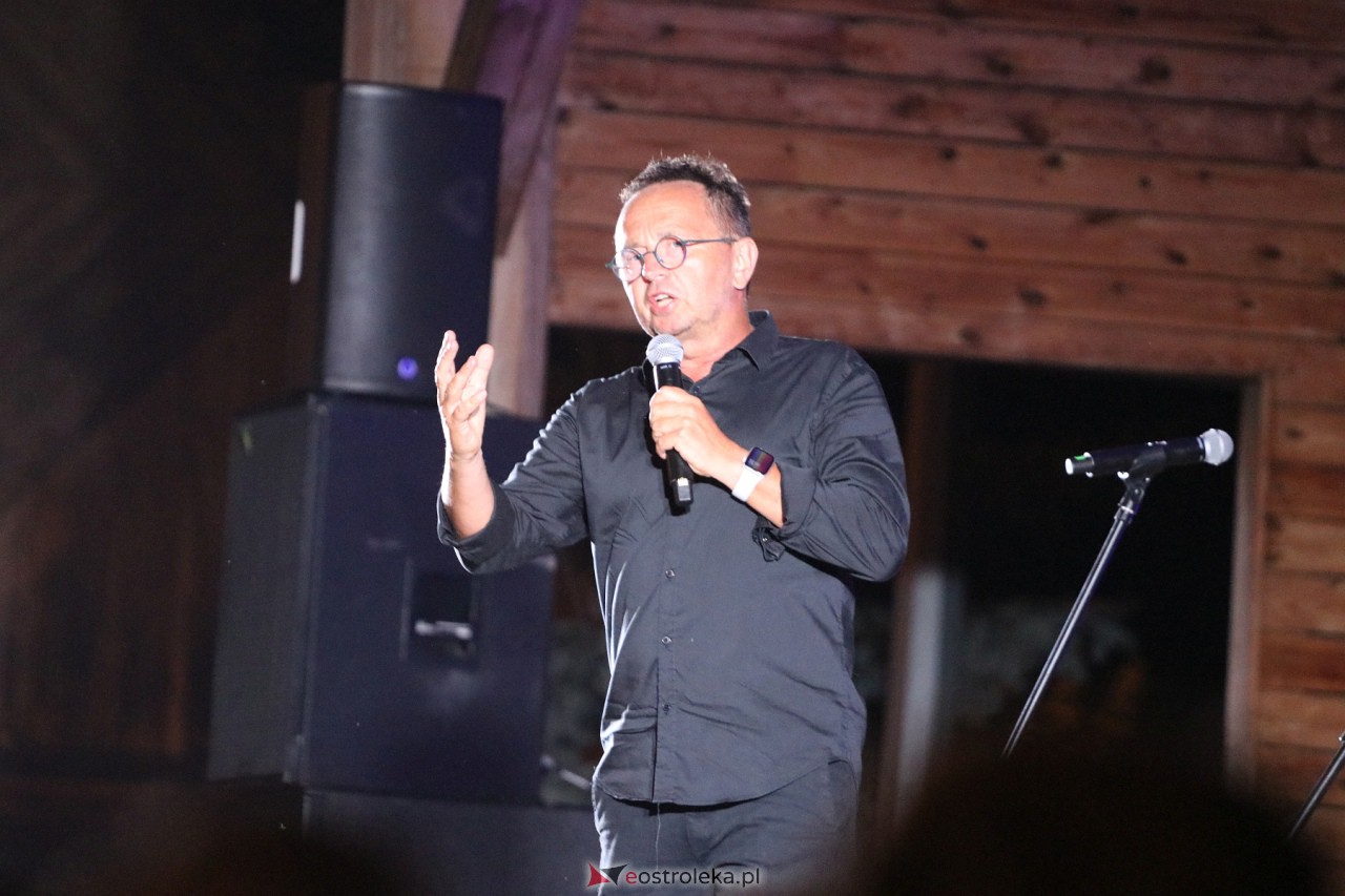 Miodobraniowa Noc Kabaretowa 2023 [26.08.2023] - zdjęcie #6 - eOstroleka.pl