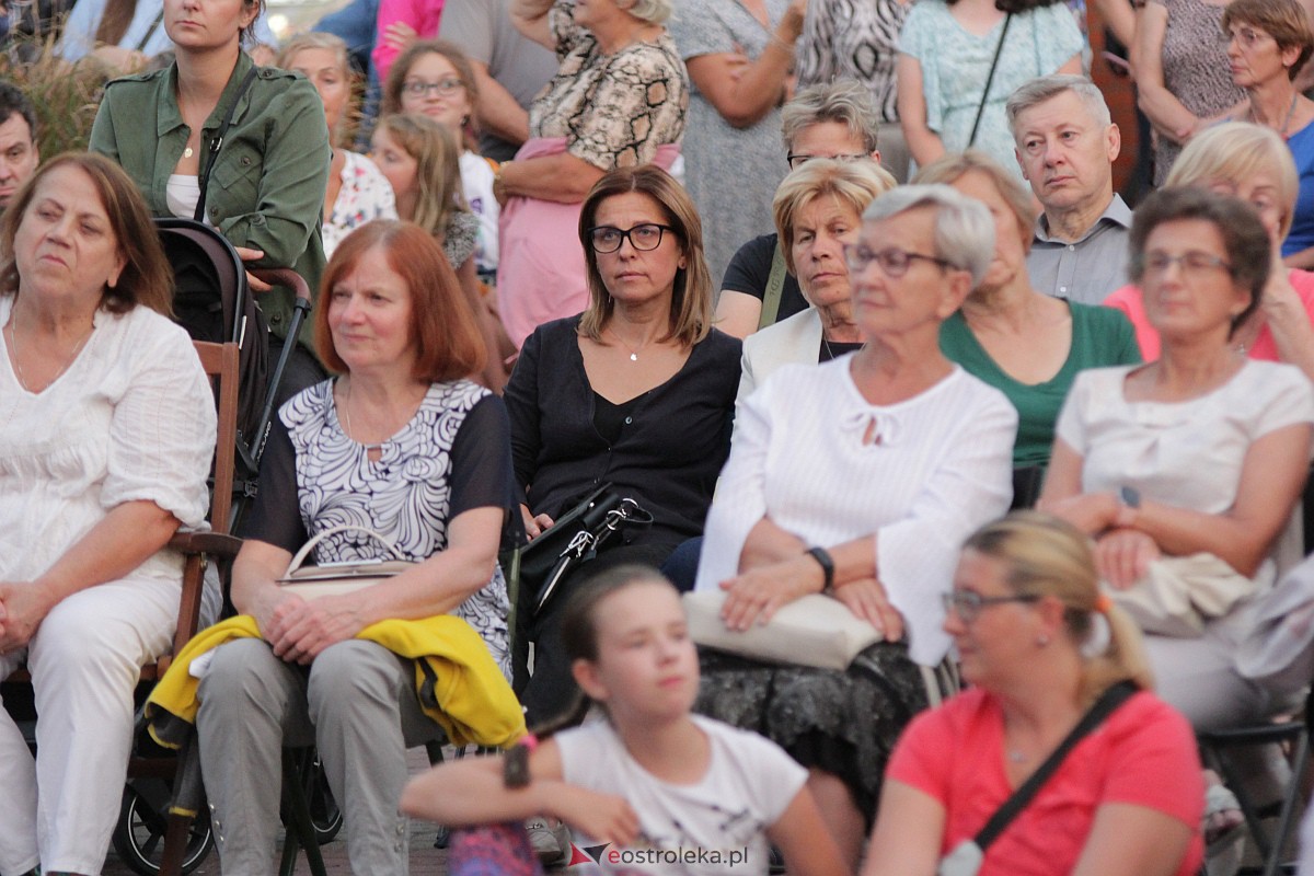 VIII Festiwal Muzyczny Ostrołęckie Operalia - koncert Muzyką i poezją o miłości 2. w Ostrołęce [26.08.2023] - zdjęcie #31 - eOstroleka.pl