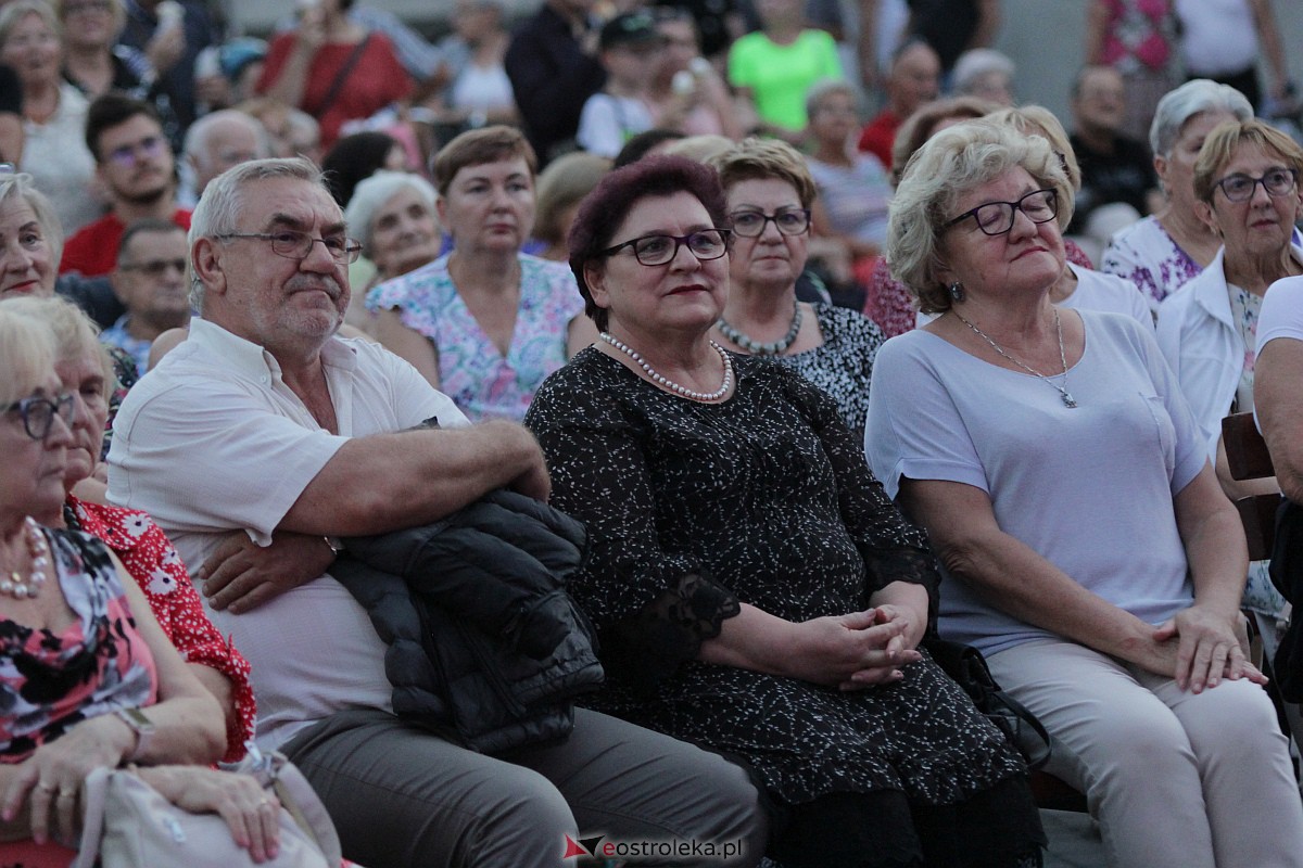 VIII Festiwal Muzyczny Ostrołęckie Operalia - koncert Muzyką i poezją o miłości 2. w Ostrołęce [26.08.2023] - zdjęcie #45 - eOstroleka.pl