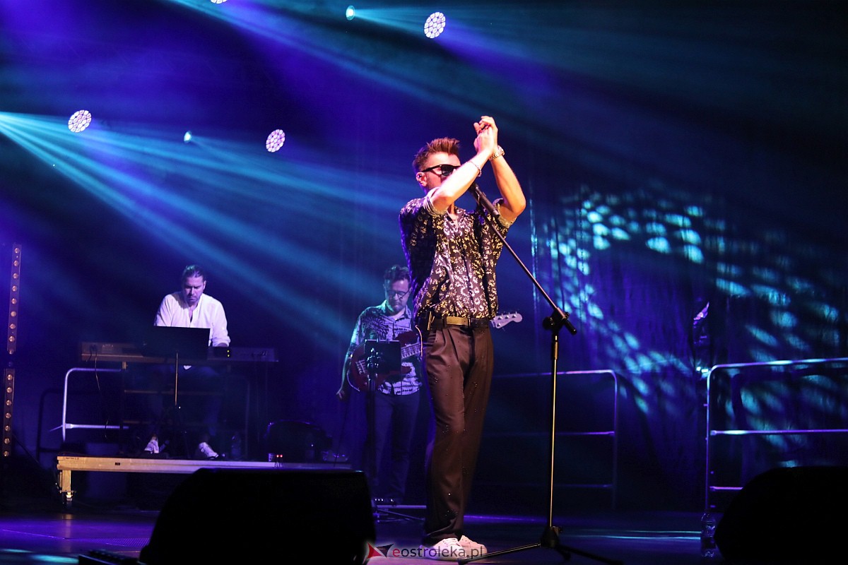 Dożynki gminne w Olszewie-Borkach - Łukasz Zagrobelny z zespołem [26.08.2023] - zdjęcie #27 - eOstroleka.pl