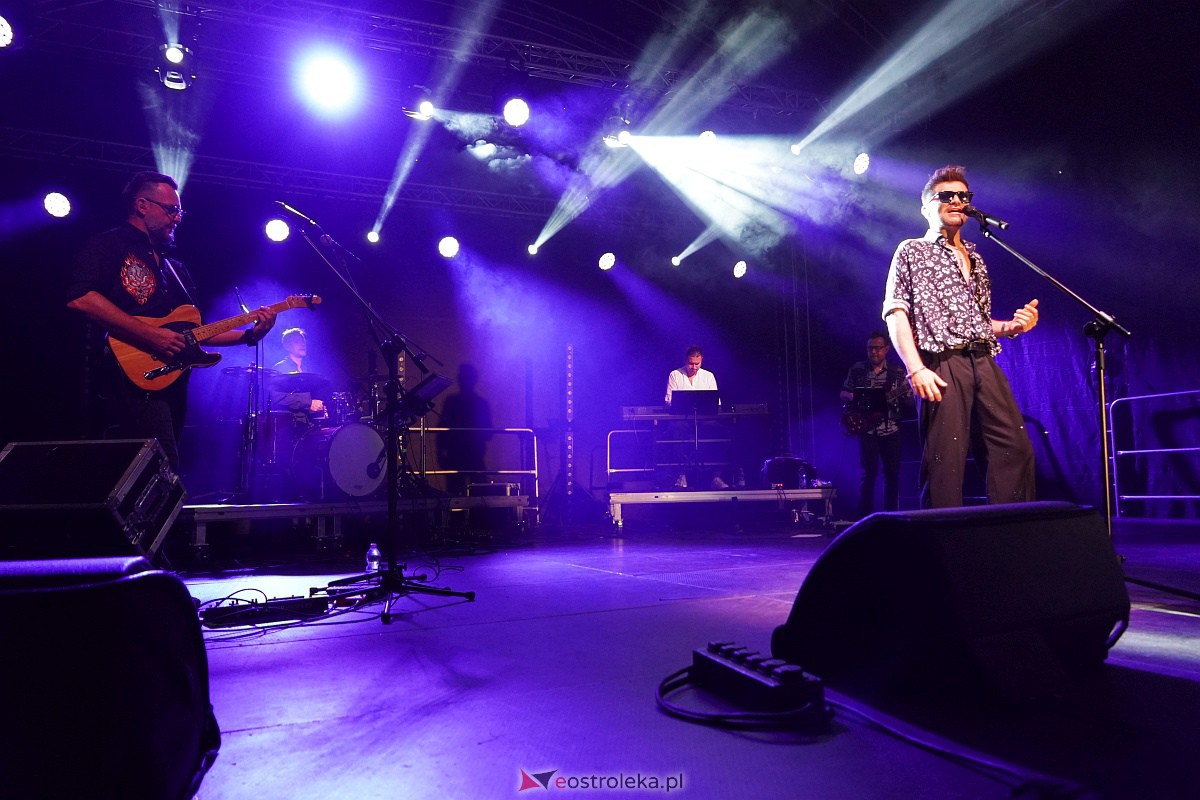 Dożynki gminne w Olszewie-Borkach - Łukasz Zagrobelny z zespołem [26.08.2023] - zdjęcie #108 - eOstroleka.pl