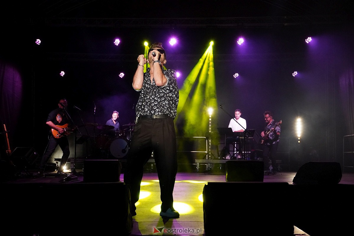 Dożynki gminne w Olszewie-Borkach - Łukasz Zagrobelny z zespołem [26.08.2023] - zdjęcie #71 - eOstroleka.pl