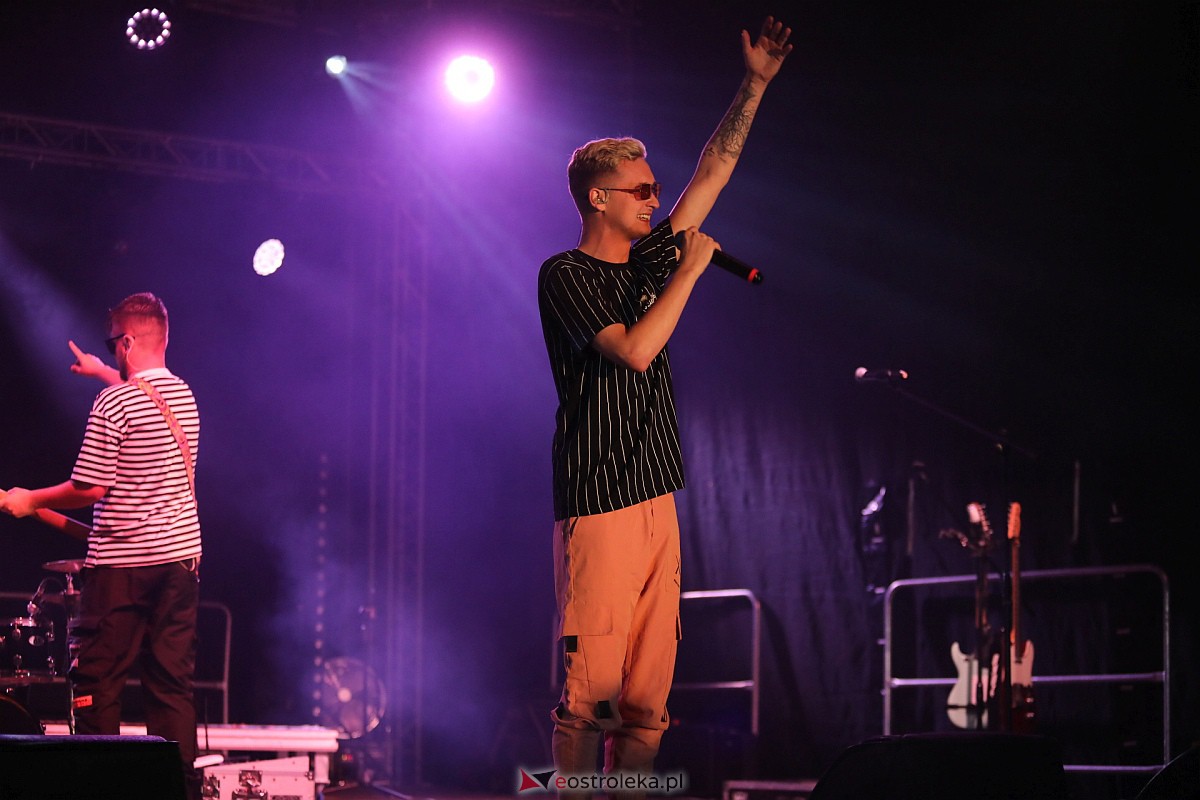 Spontan i Łobuzy na dożynkach w Olszewie-Borkach [26.08.2023] - zdjęcie #237 - eOstroleka.pl