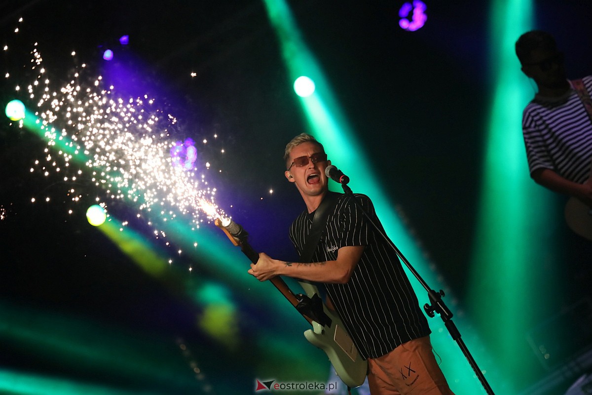 Spontan i Łobuzy na dożynkach w Olszewie-Borkach [26.08.2023] - zdjęcie #211 - eOstroleka.pl