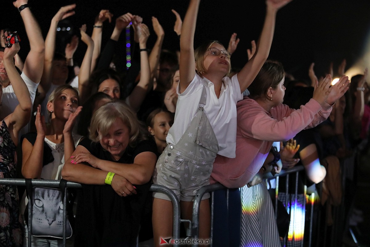 Spontan i Łobuzy na dożynkach w Olszewie-Borkach [26.08.2023] - zdjęcie #199 - eOstroleka.pl