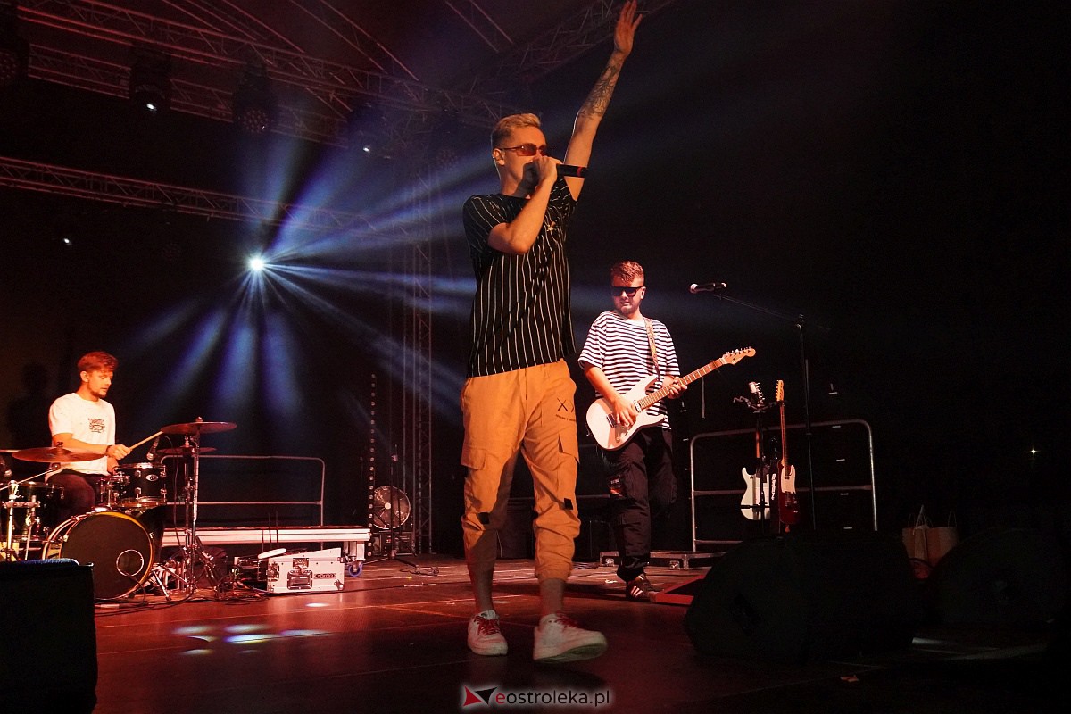 Spontan i Łobuzy na dożynkach w Olszewie-Borkach [26.08.2023] - zdjęcie #191 - eOstroleka.pl