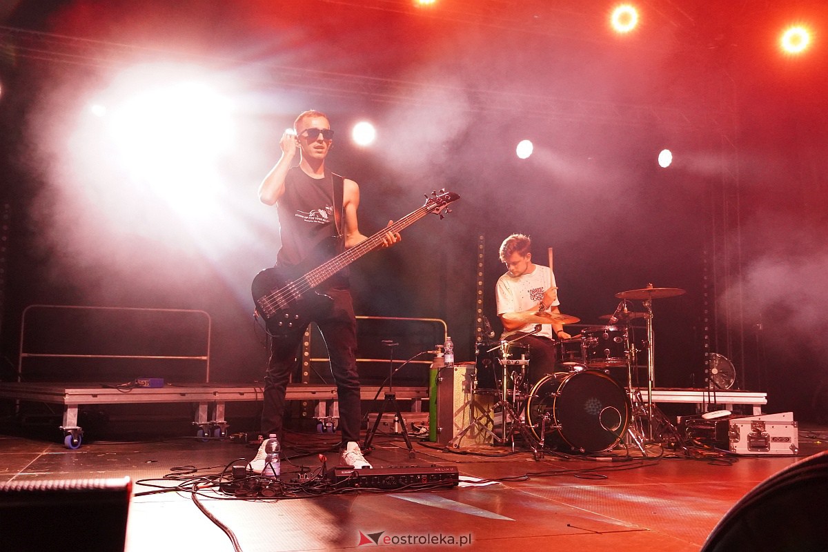 Spontan i Łobuzy na dożynkach w Olszewie-Borkach [26.08.2023] - zdjęcie #187 - eOstroleka.pl