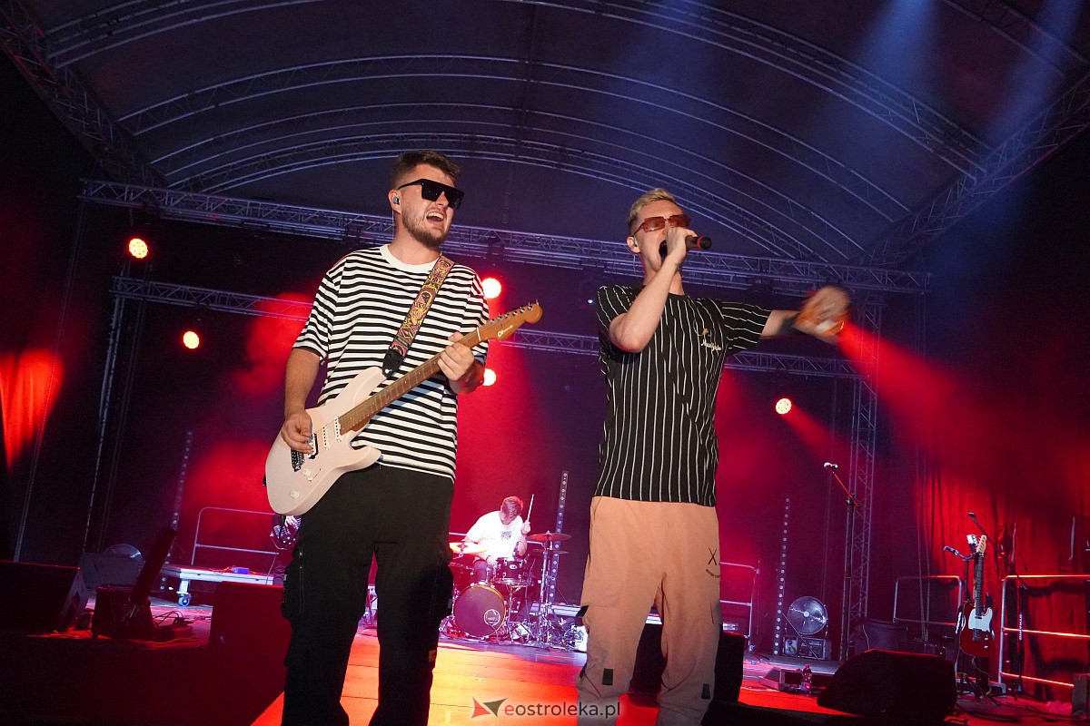 Spontan i Łobuzy na dożynkach w Olszewie-Borkach [26.08.2023] - zdjęcie #174 - eOstroleka.pl