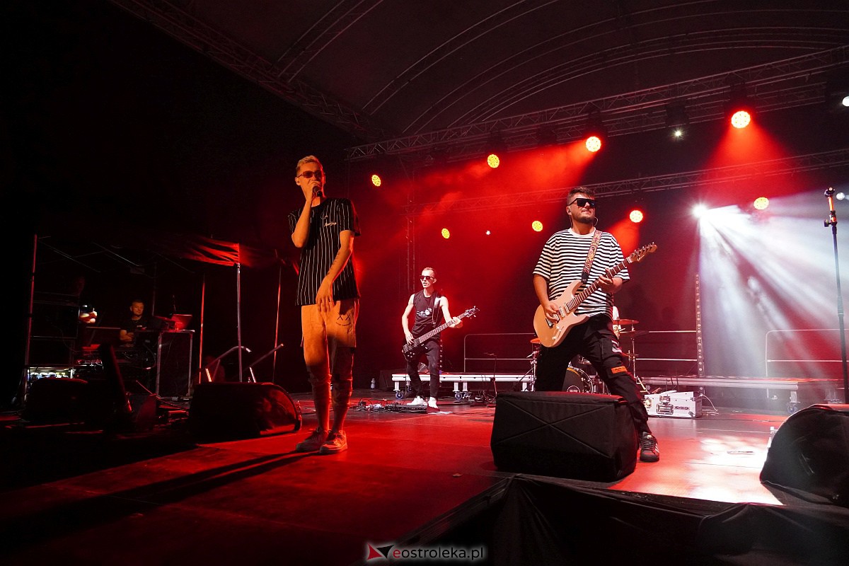 Spontan i Łobuzy na dożynkach w Olszewie-Borkach [26.08.2023] - zdjęcie #159 - eOstroleka.pl