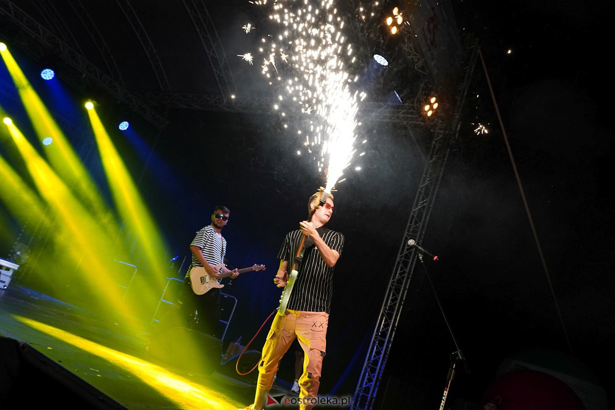 Spontan i Łobuzy na dożynkach w Olszewie-Borkach [26.08.2023] - zdjęcie #147 - eOstroleka.pl