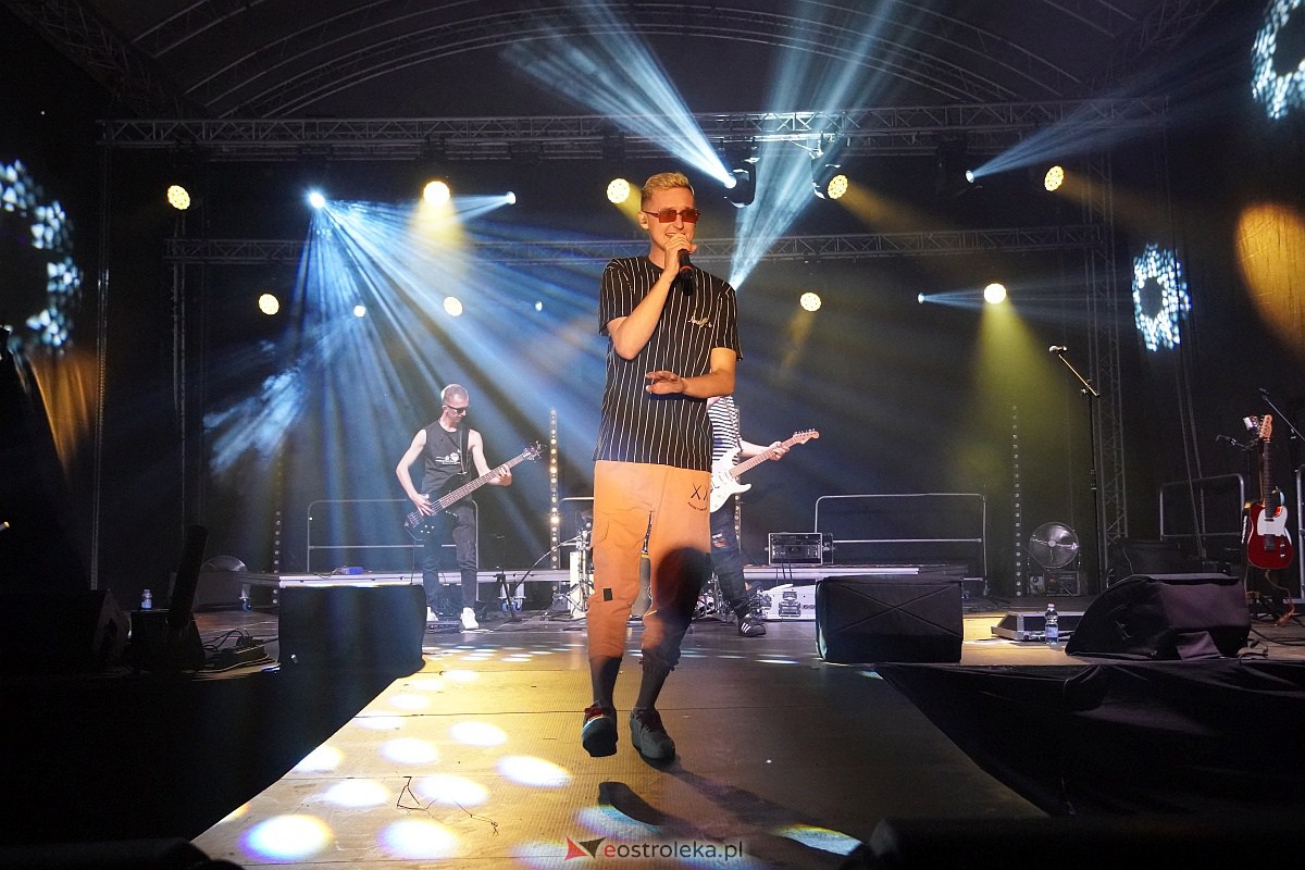 Spontan i Łobuzy na dożynkach w Olszewie-Borkach [26.08.2023] - zdjęcie #134 - eOstroleka.pl